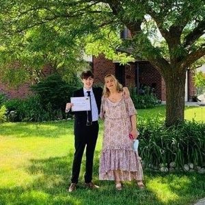 Meet your Posher, Timea